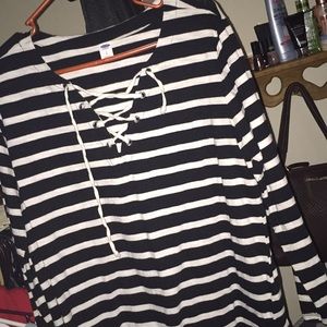 Old navy lace top